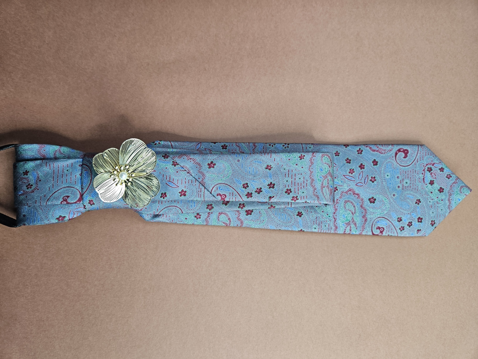 Tie B 3